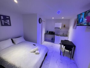 1 chambre, Wi-Fi, draps fournis