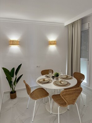 Dining - Boho apartment with terrace (Marbella)