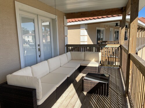 New Homosassa Haven – 3BR Modern Comfort with access to the Homosassa River