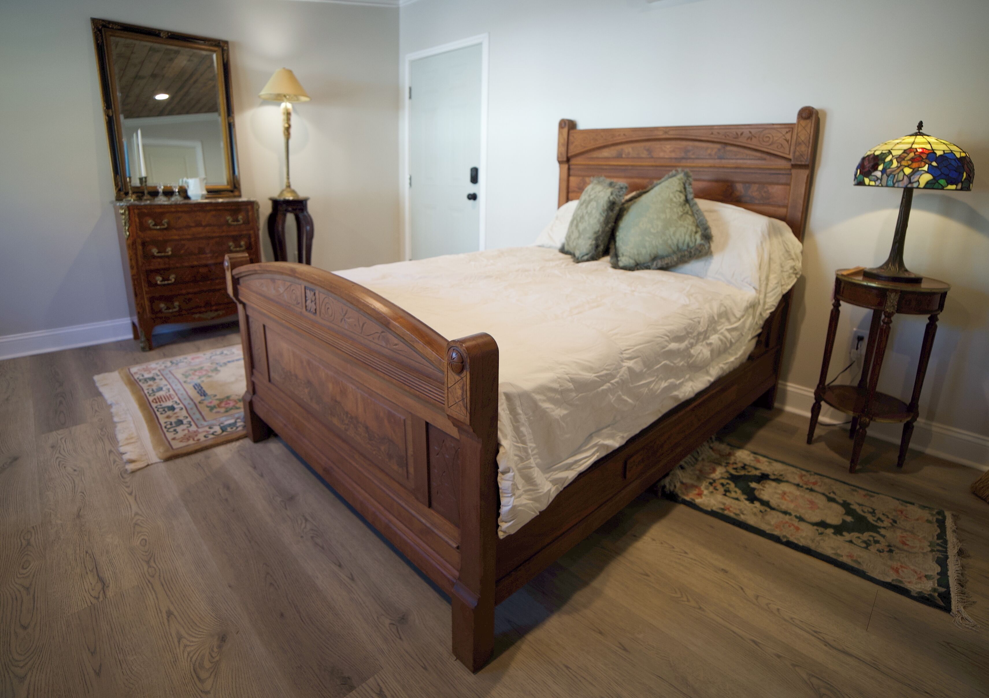 2 chambres, fer et planche à repasser, Wi-Fi gratuit, draps fournis