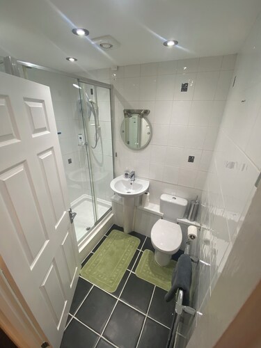 2 Bed house in Cwmbran