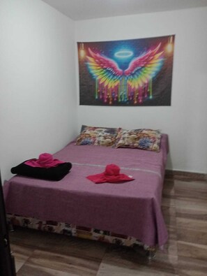 2 bedrooms, iron/ironing board, WiFi, bed sheets - Nice and Comfortable Apartment on second floor#202 (Dosquebradas)