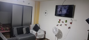 Interior - 102. Apartment excellent location and very comfortable on the second floor. (Dosquebradas)