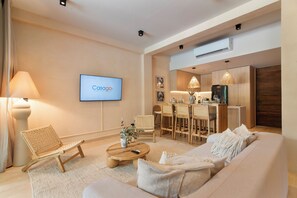 Classic-lejlighed - udsigt til pool | Opholdsområde