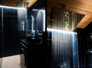 Hair dryer - Finnish design penthouse in Trendy Neighborhood (Helsinki)