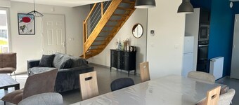 Large family house for 8 people 400 m from the sea