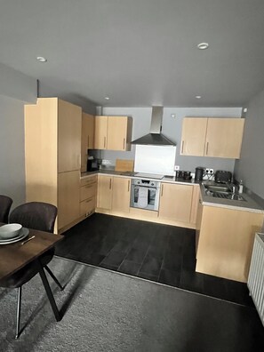 Private kitchen - 2 bedroomed executive apartment (Cleethorpes)