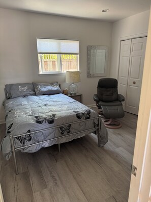 1 bedroom, Internet, bed sheets