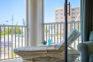 Property grounds - Bright Family Beach Escape at Tropical Sands (Fort Myers Beach)