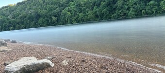 Daysailer #217 @Bel Arco on Bull Shoals Lake