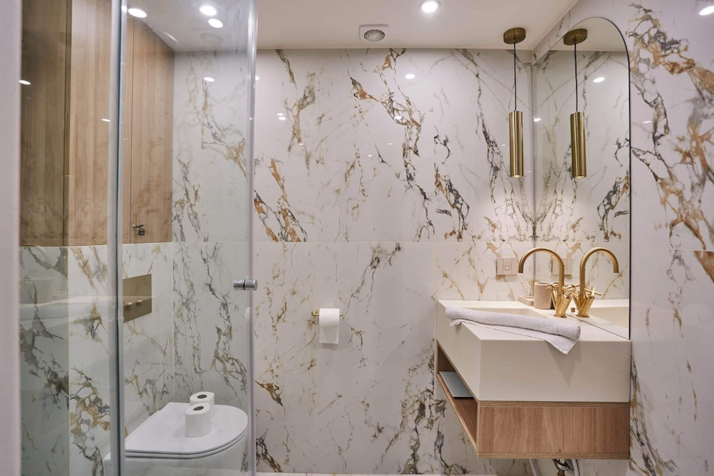 Apartment | Bathroom