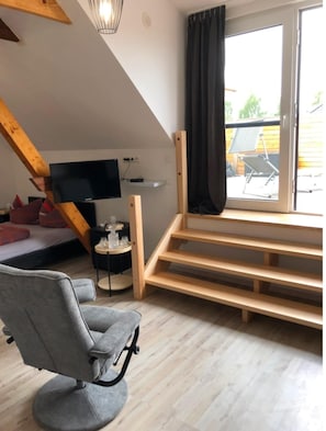 Apartment | 1 bedroom, individually furnished, bed sheets - Appartement mit Dachterrasse, Monkebude (Monkebude)