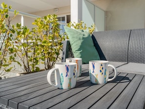 Apartment | Balcony - Peaceful Alpine Retreat in Risoul (Plougonvelin)