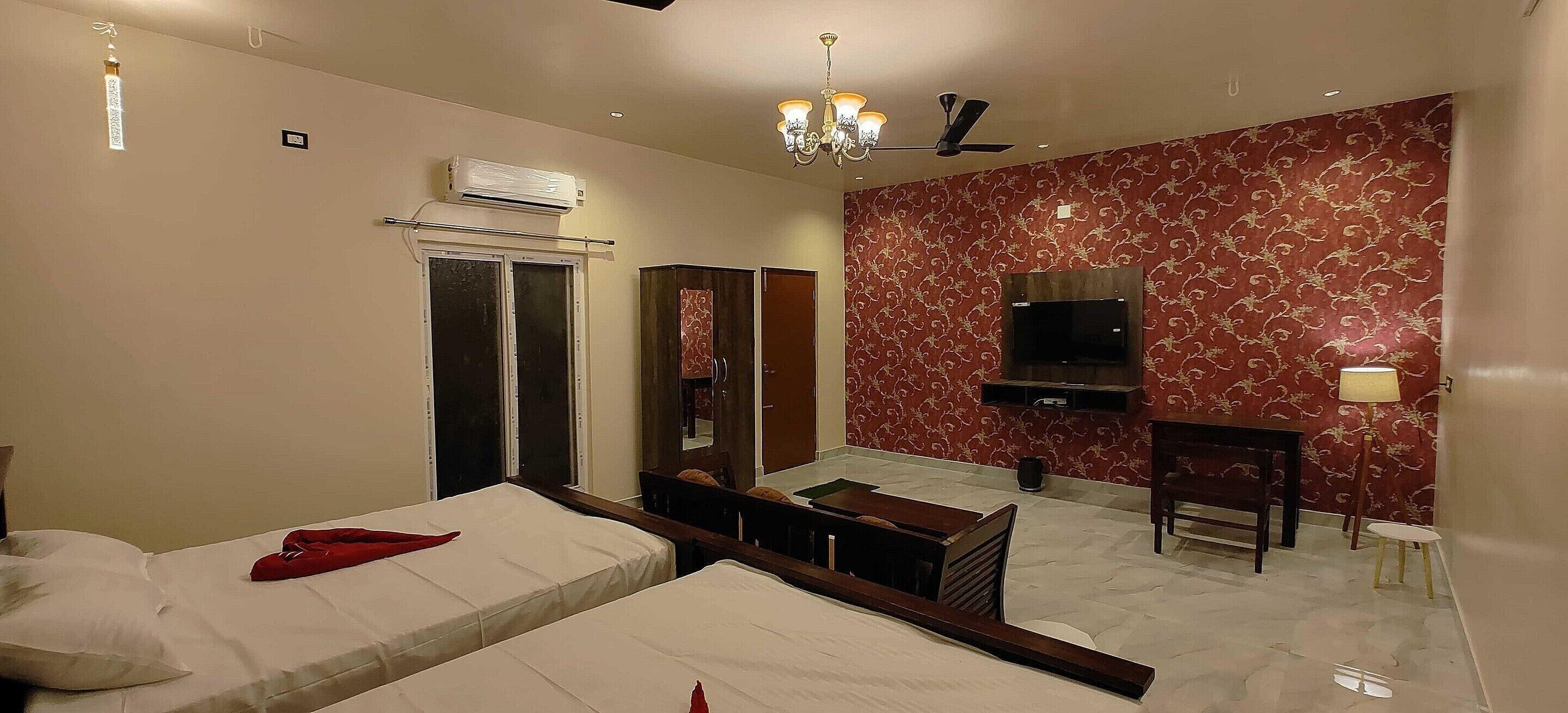 5 bedrooms, iron/ironing board