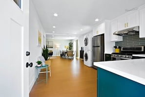 Interior - 4BR Casa Chillambra + EV Charger #TravelSGV (Alhambra)