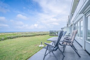 Apartment | Balcony - 4 Person Apartment With sea View (De Koog)