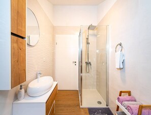 House | Bathroom - Charming Villa Near Benkovac (Benkovac)