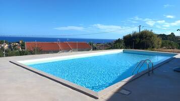 Appartamento | Piscina | Piscina all'aperto