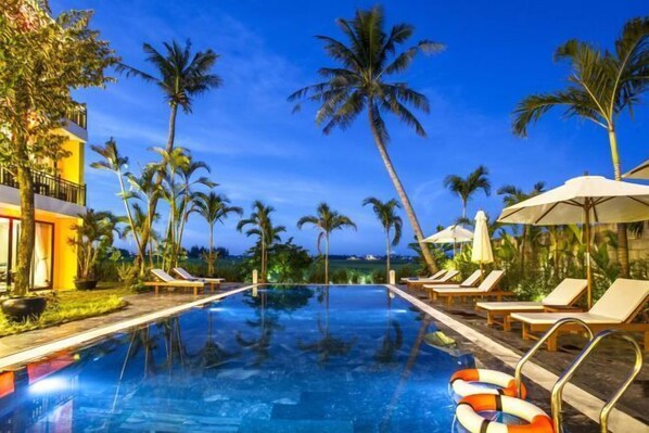 Outdoor pool - Hoi An Four Seasons Villa (Hoi An)