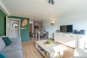 Apartment | Living room - Comfortable and Modern Furnished 4-person Apartment (De Koog)