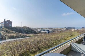 Apartment | Property grounds - Comfortable 4-person Apartment With Terrace and View (De Koog)