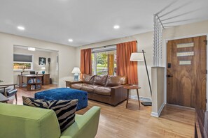 تلفزيون ذكي، كُتُب