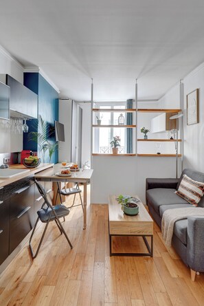 Offices - Cozy 1BR in Montorgueil (Paris)