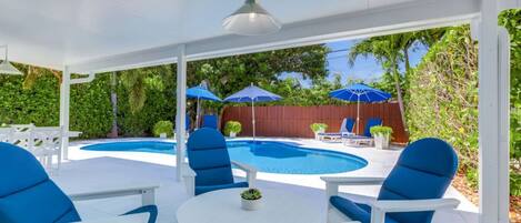 Et oppvarmet basseng