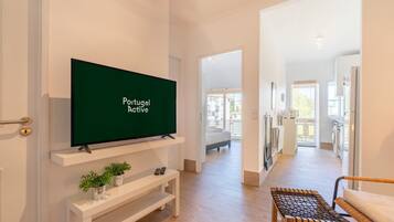 Desk, iron/ironing board, internet, bed sheets