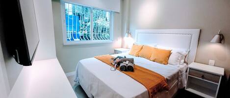 Apartment | Blackout drapes, free WiFi