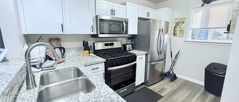 Microwave, oven, stovetop, dishwasher