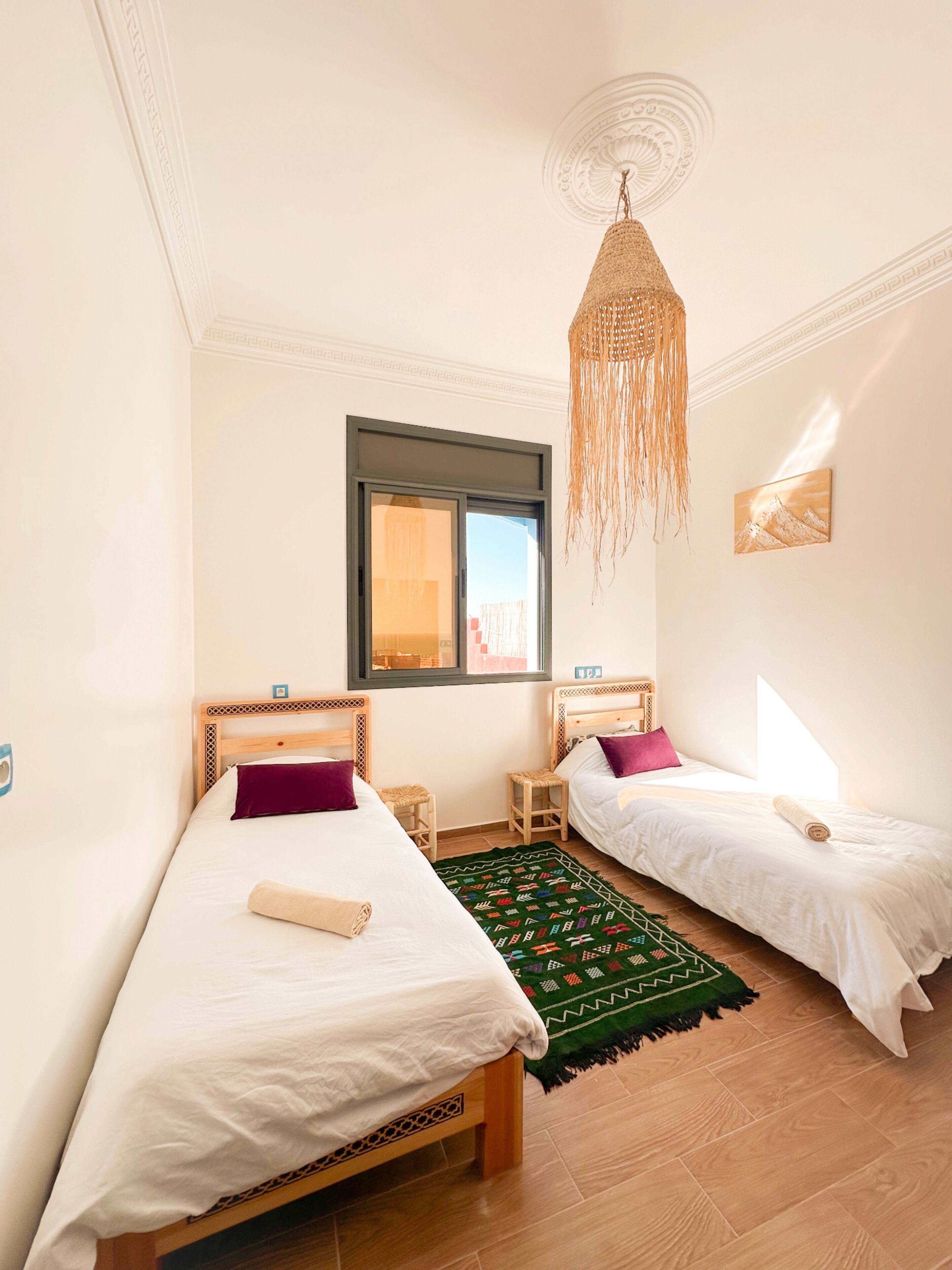 Basic Twin Room | Free WiFi, bed sheets