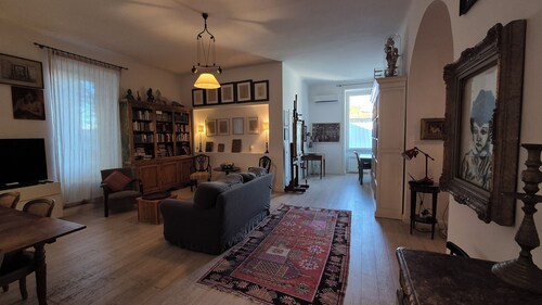 Painter's House - the muse apartment