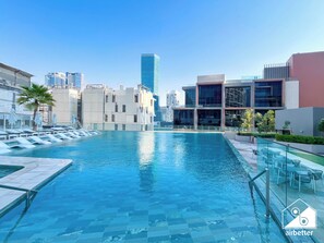 Apartment (3 Bedrooms) | Interior - Luxurious 3BR Canal View Apartment Pool + Gym (Dubai)