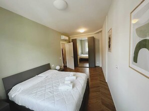 1 bedroom, iron/ironing board, WiFi, bed sheets - Cozy 1-bedroom apartment in charming Como with AC (Como)