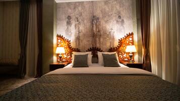 10 bedrooms, iron/ironing board, WiFi, bed sheets