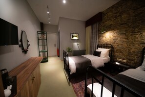 10 Schlafzimmer, Bügeleisen/Bügelbrett, WLAN, Bettwäsche