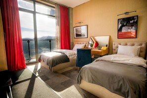 10 bedrooms, iron/ironing board, WiFi, bed sheets - Ati Ambavi Art Boutique Hotel — Stunning Mountain Views & Fine Dining in Gudauri (Gudauri)
