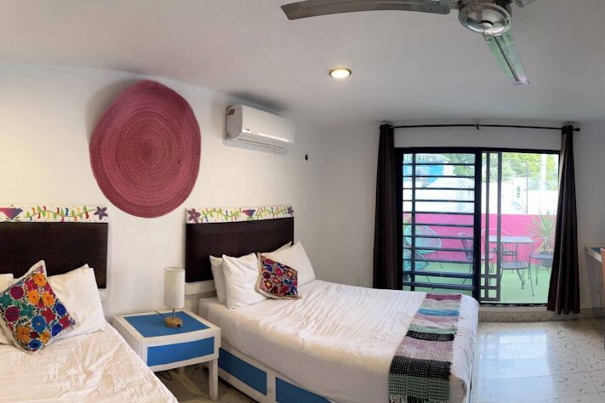 Deluxe Quadruple Room, City View