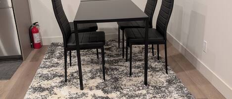 تناول الطعام