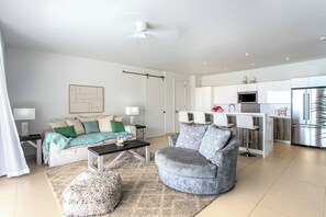 Smart TV - Indigo Bay Oceanfront Escape 2BR Luxury Condo with Private Pool (Indigo Bay)