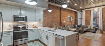 Stylish 2-Story Loft in Downtown Syracuse