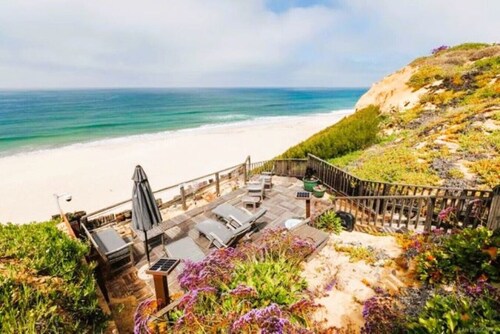 Green Flash, Bluff-side
 Townhouse steps to beach