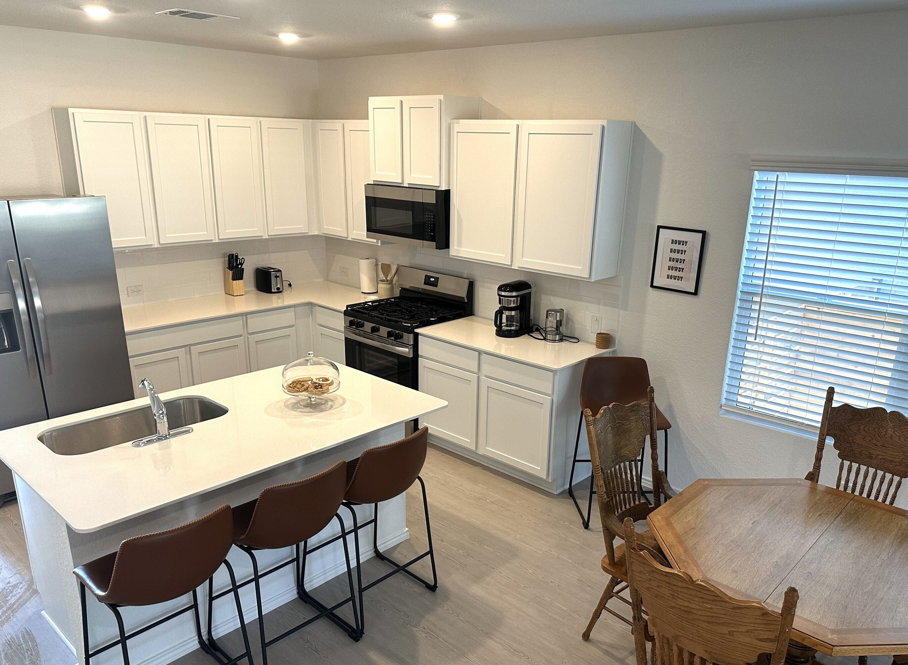 Microwave, oven, stovetop, dishwasher