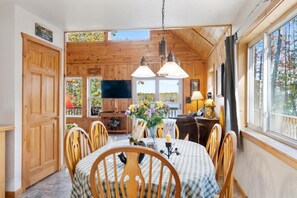 Dining - 4BR Lakefront Home | Kayaks, Fire Pit & Views (Hawks)