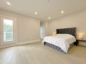 مكواة/لوح كي وخدمة الإنترنت