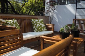 Rooftop terrace - La Casa del Mural (Mexico City)