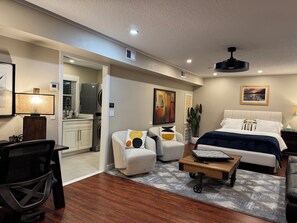 1 bedroom, iron/ironing board, free WiFi, bed sheets