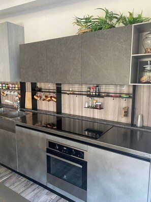 Villa, 1 Schlafzimmer, eigener Pool, Gartenblick | Innenbereich
