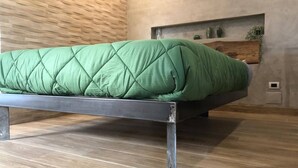 Ảnh chưa phân loại, 2 trong số 106 ảnh, nút
